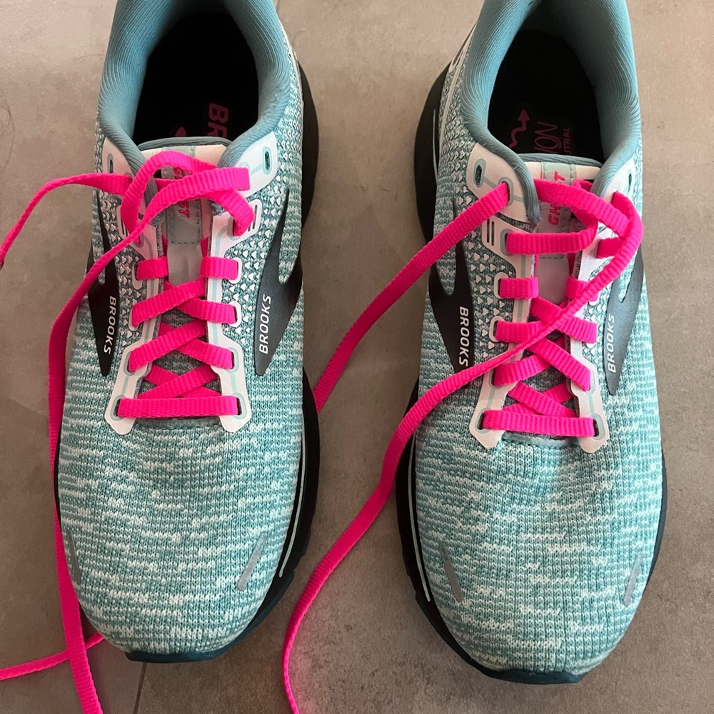 Brooks Running shoes